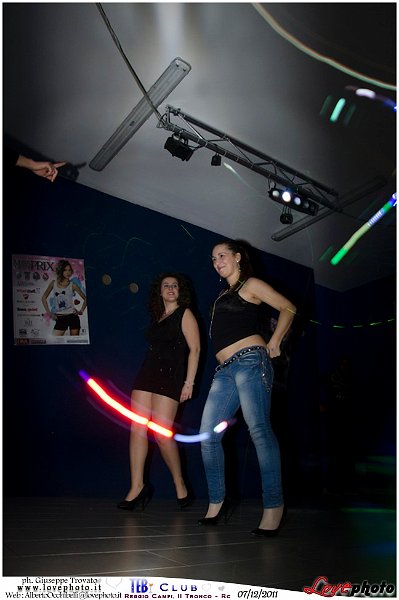 233Teb_Club_Miss Grand Prix_LovePhoto-07122011.jpg